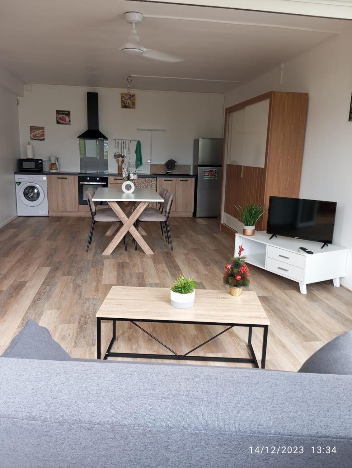 Ferienwohnung Leu Doux Bruit Des Vagues Saint-Leu Exterior foto